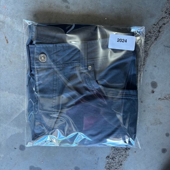 Kuhl Renegade Shorts Men's Size 36 Gray Outdoor Hiking Pockets Camping - Picture 16 of 16